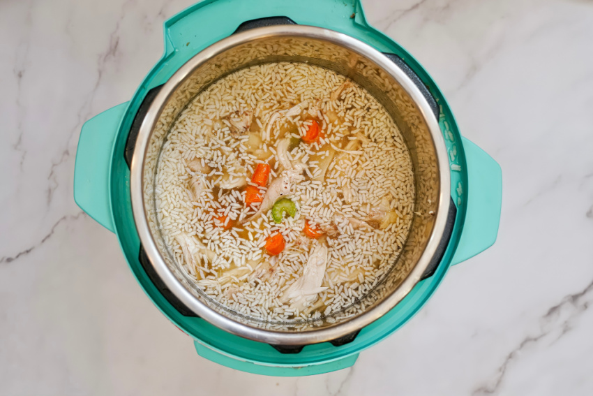 Instant Pot Rotisserie Chicken & Rice Soup process