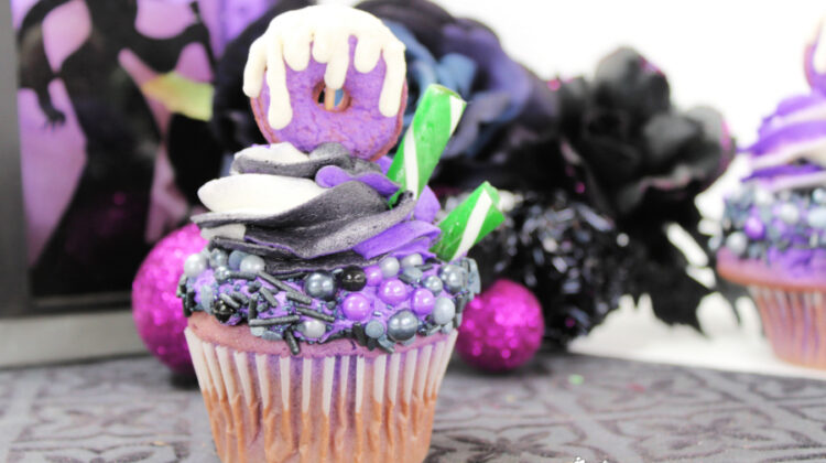 Spooky Purple Halloween Cupcakes