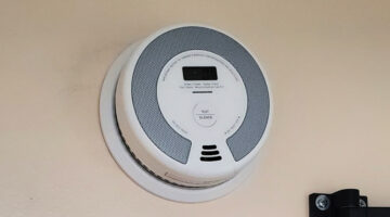 Protect Your Family with the X-Sense Wireless Interconnected Combination Smoke and Carbon Monoxide Detector
