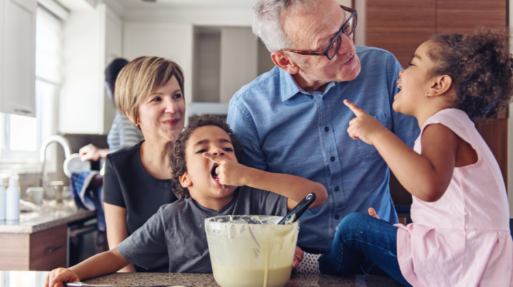 kids baking with grandparents