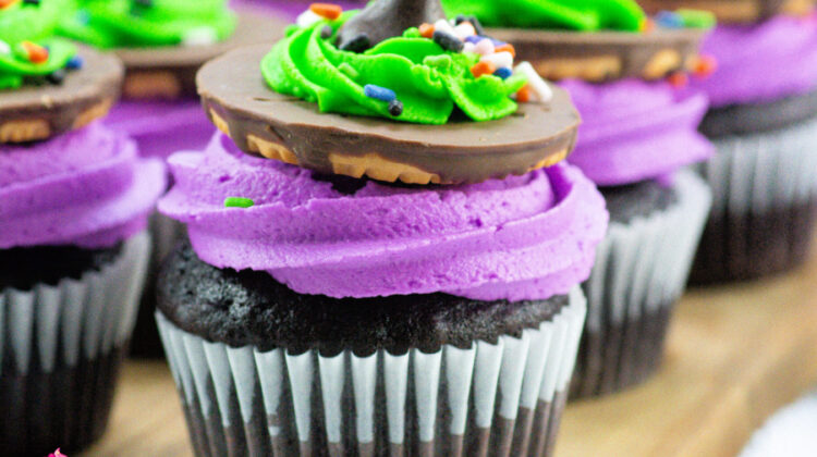 Witch’s Hat Chocolate Cupcakes
