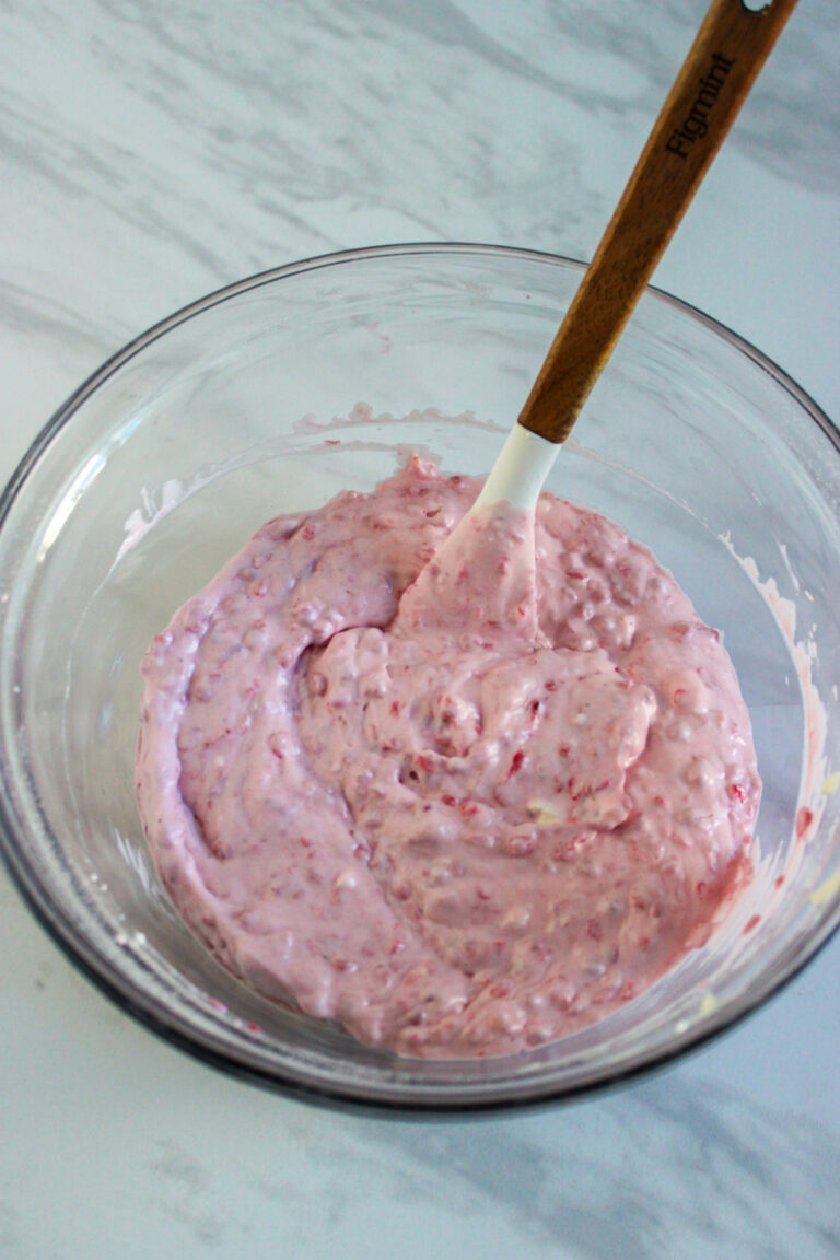 Chocolate and Raspberry Parfait Recipe for Valentine's Day - Mom Does ...