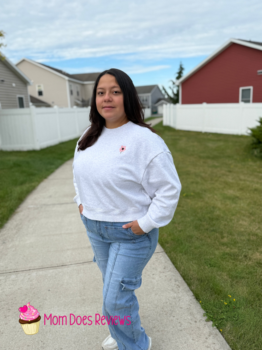 women's sweat shirt