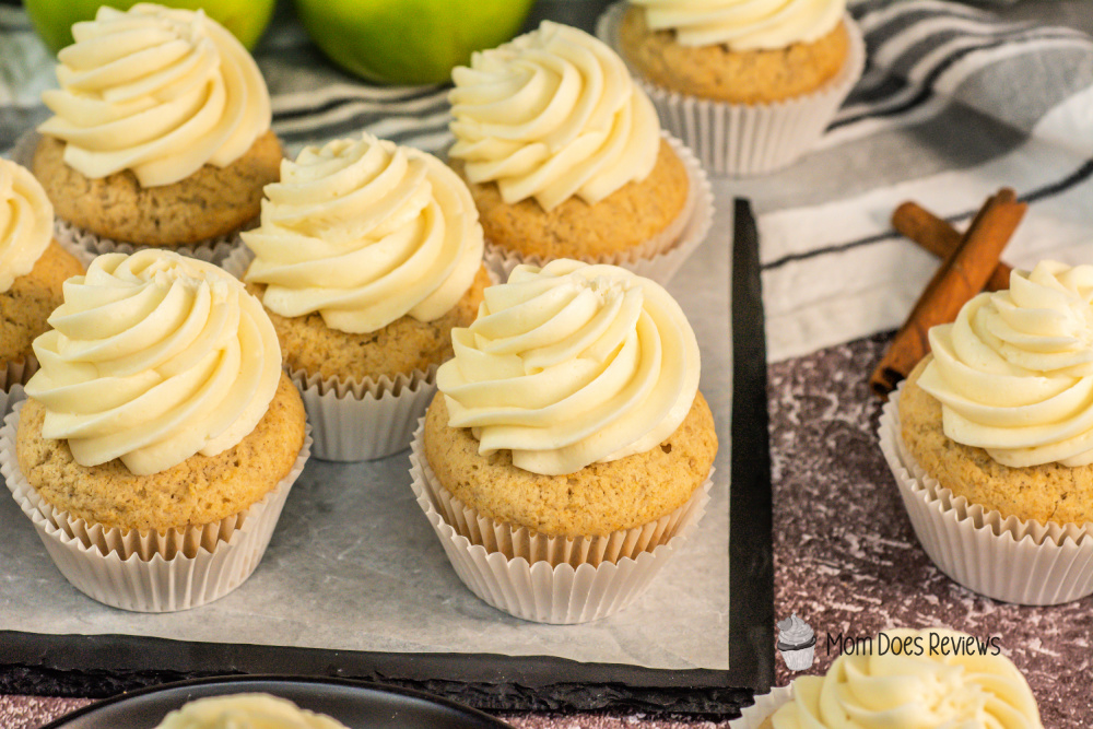 Apple pie cupcakes
