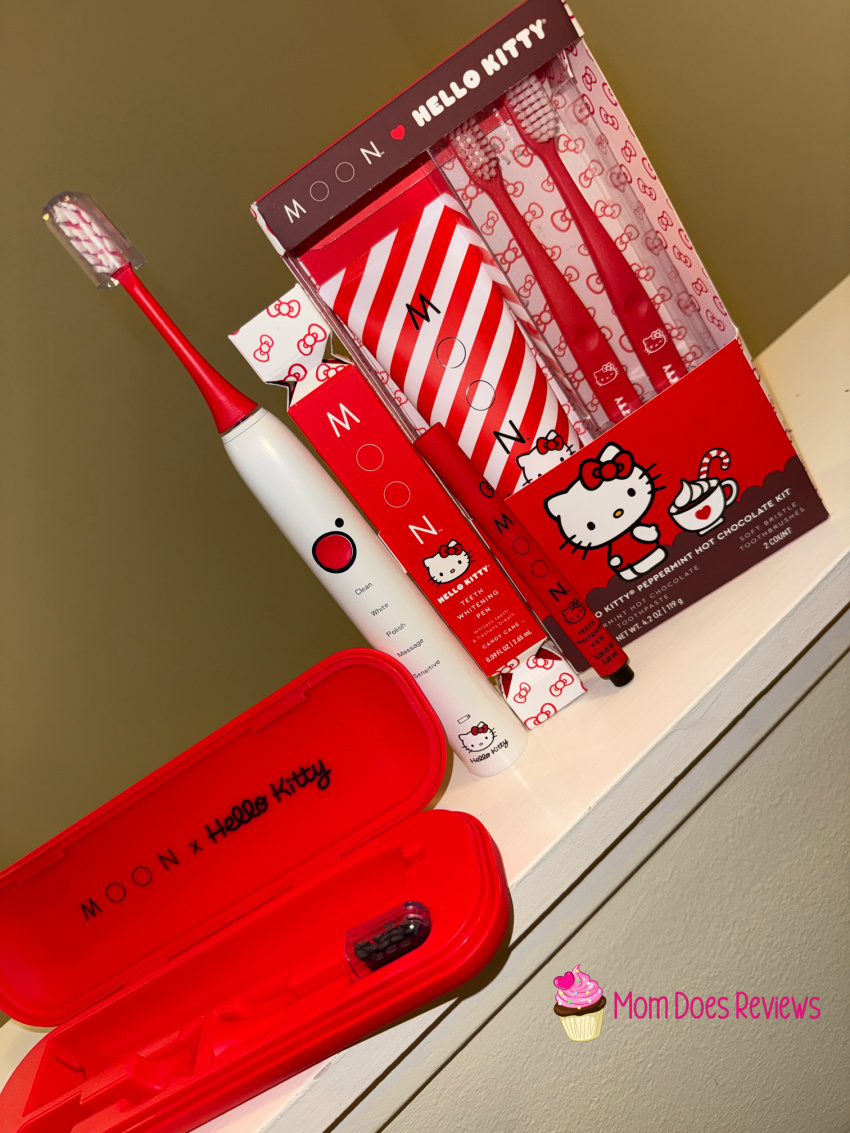 MOON Oral Beauty X Hello Kitty