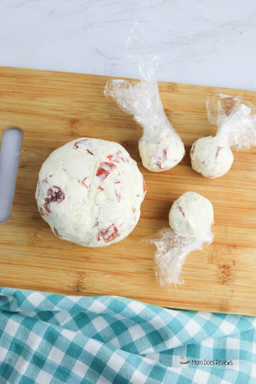 bunny butt cheeseball