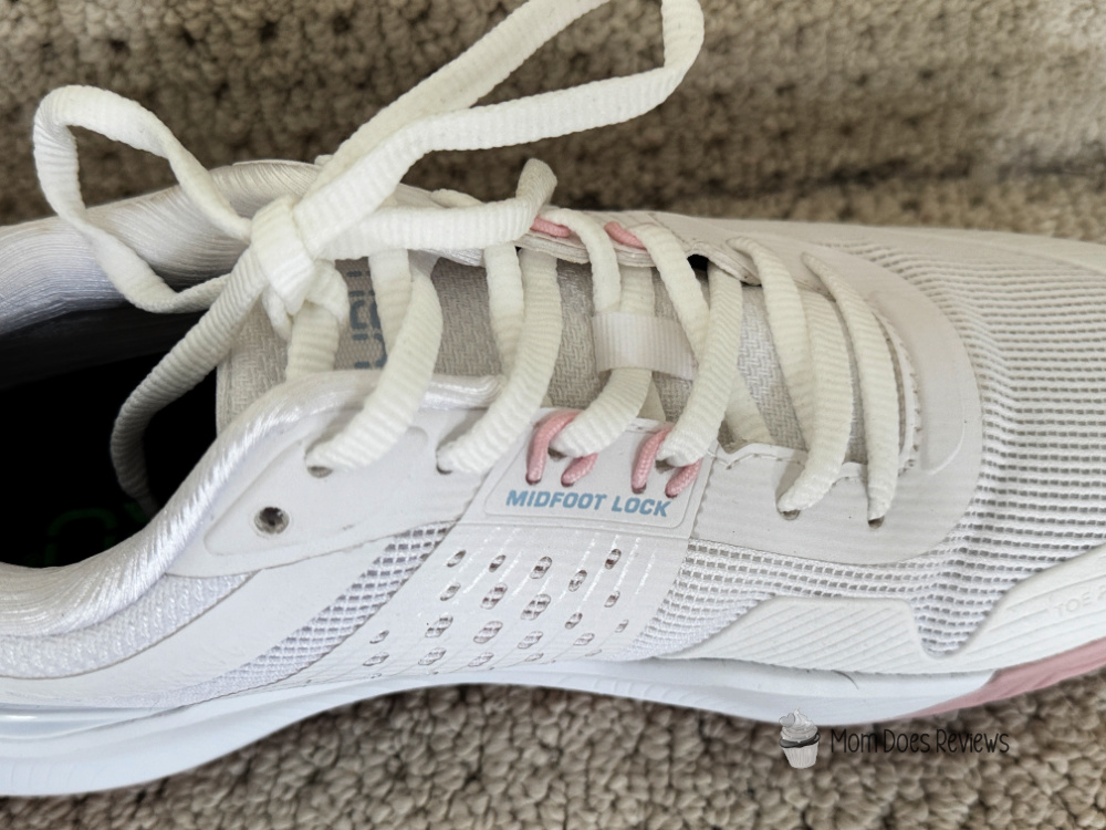 Kuru Velocity sneakers