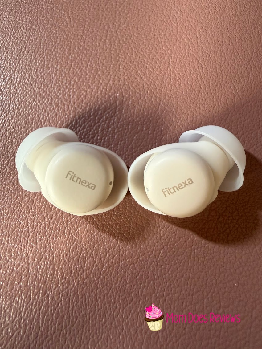 Fitnexa SomniPods 3 earbuds out of case