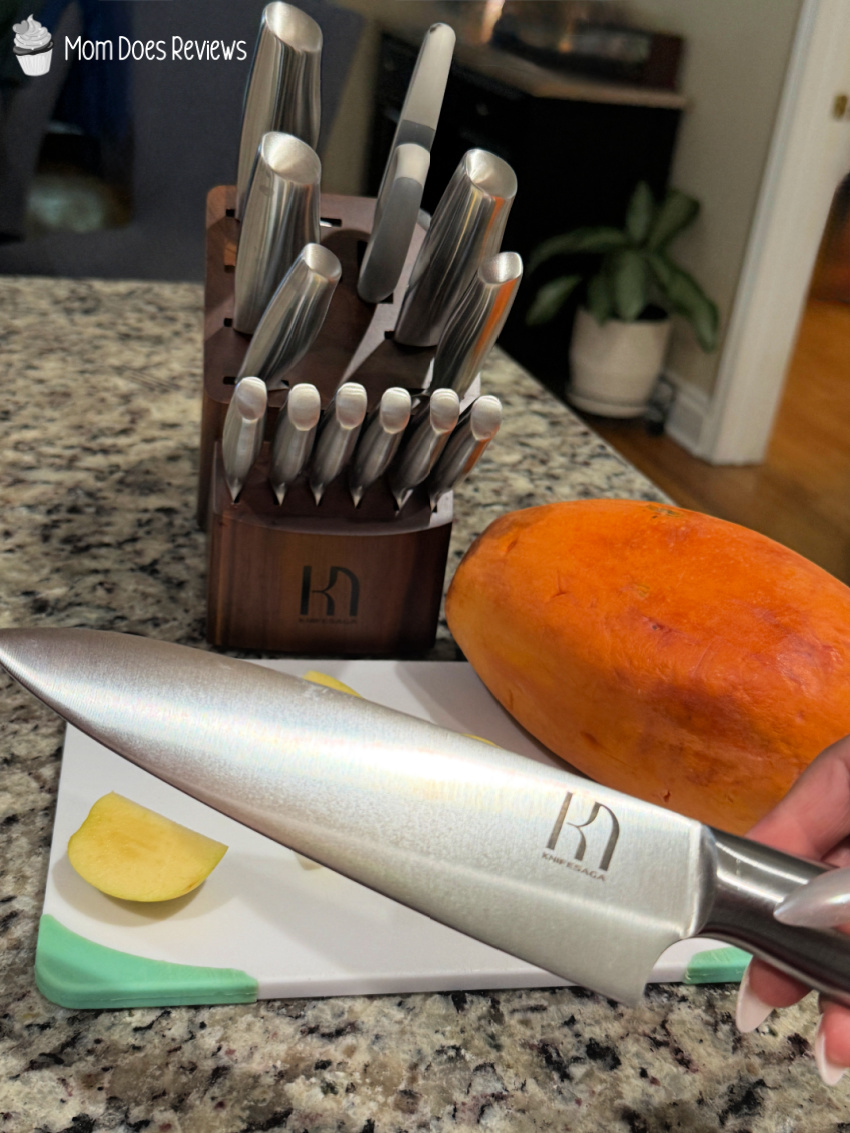 KnifeSaga