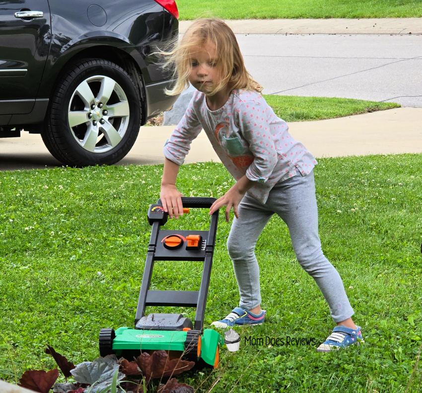 Scotts Squirting Lawnmower