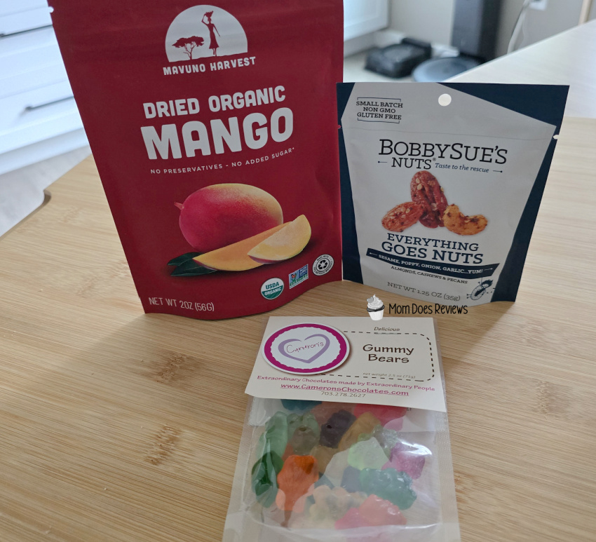 gifts that give back Nuts and fruit