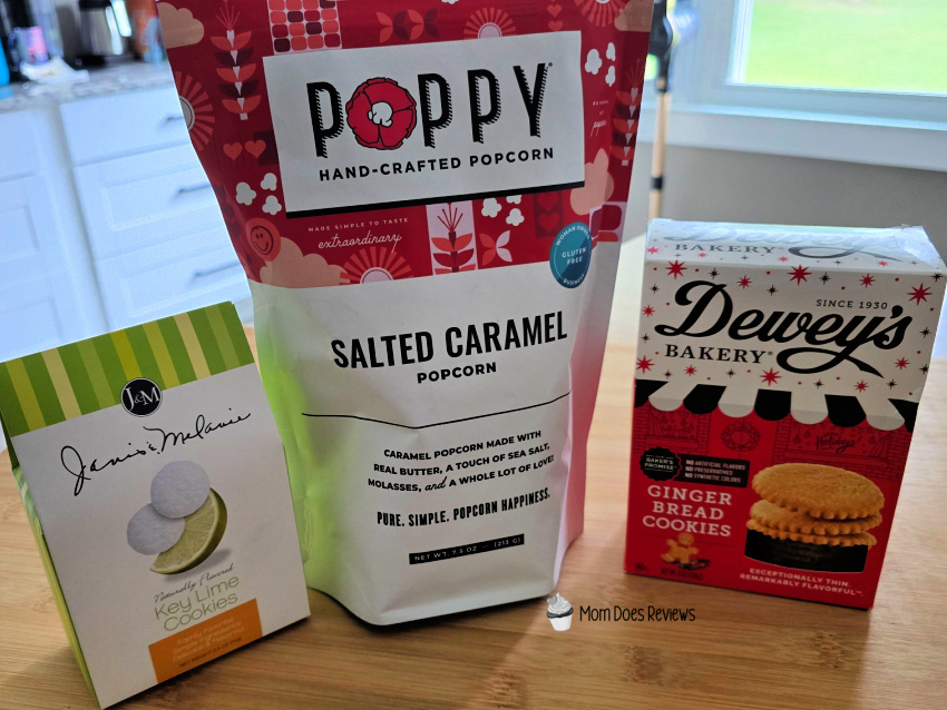 Cookies and Popcorn