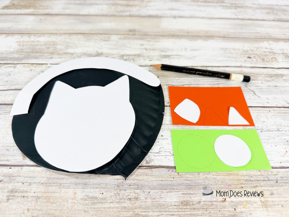 Paper Plate Black Cat craft