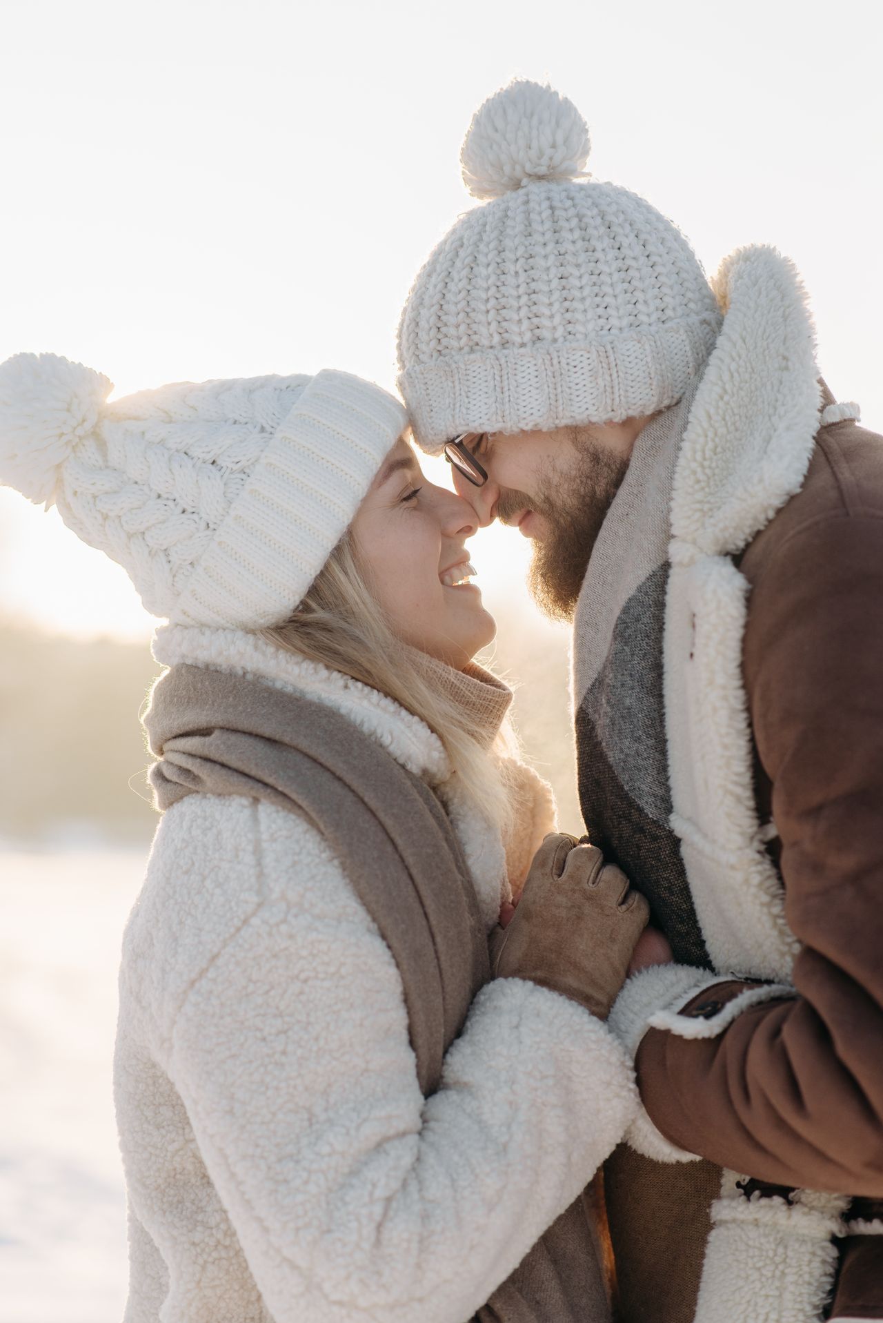 couple hugging