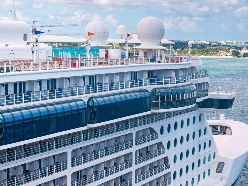 cruise ship