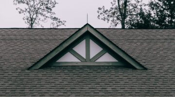 roof with triangles